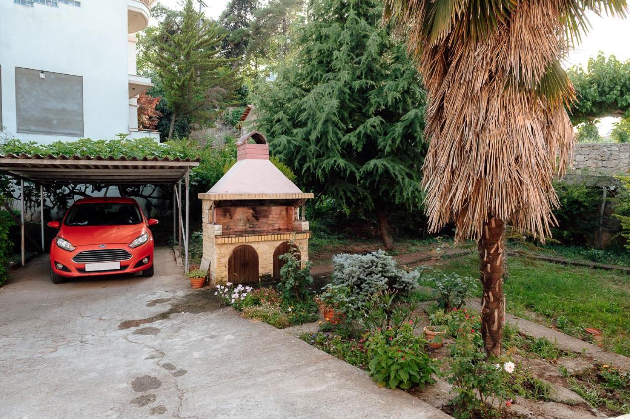 Serenity Hill فيريا المظهر الخارجي الصورة